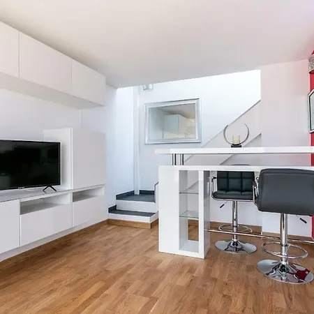 Luxury Penthouse In Naturiste; Fkk, Nudist Village Apartment *